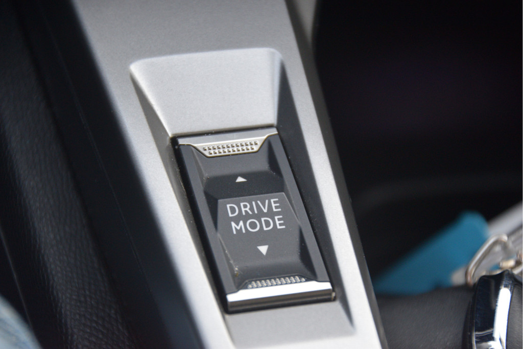 Peugeot 308 (R025TK) met abonnement