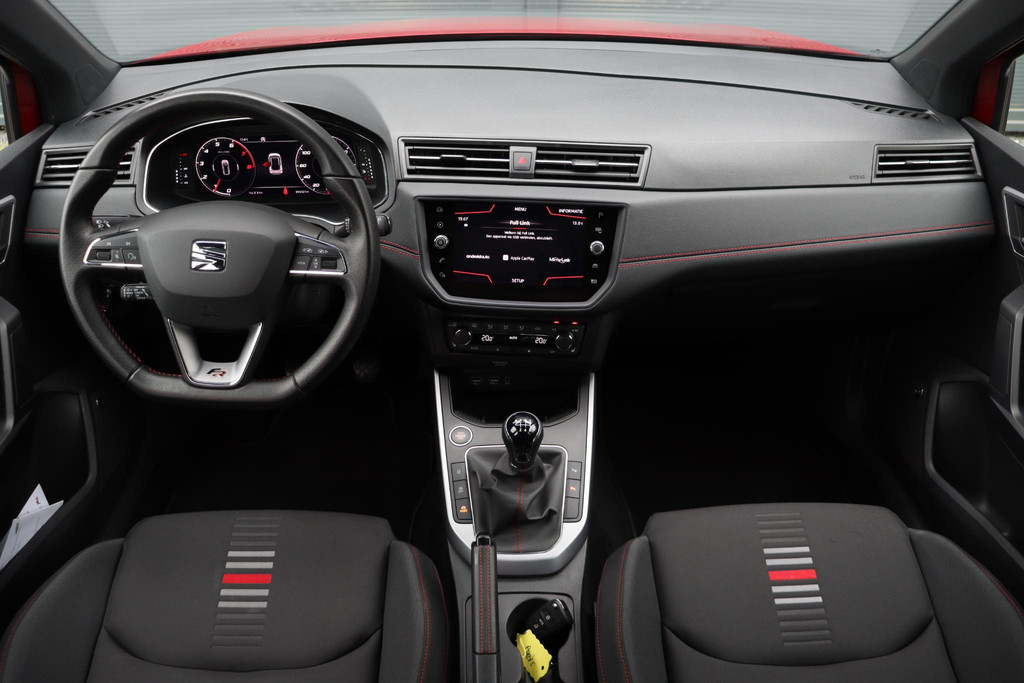 Seat Arona (J060LG) met abonnement