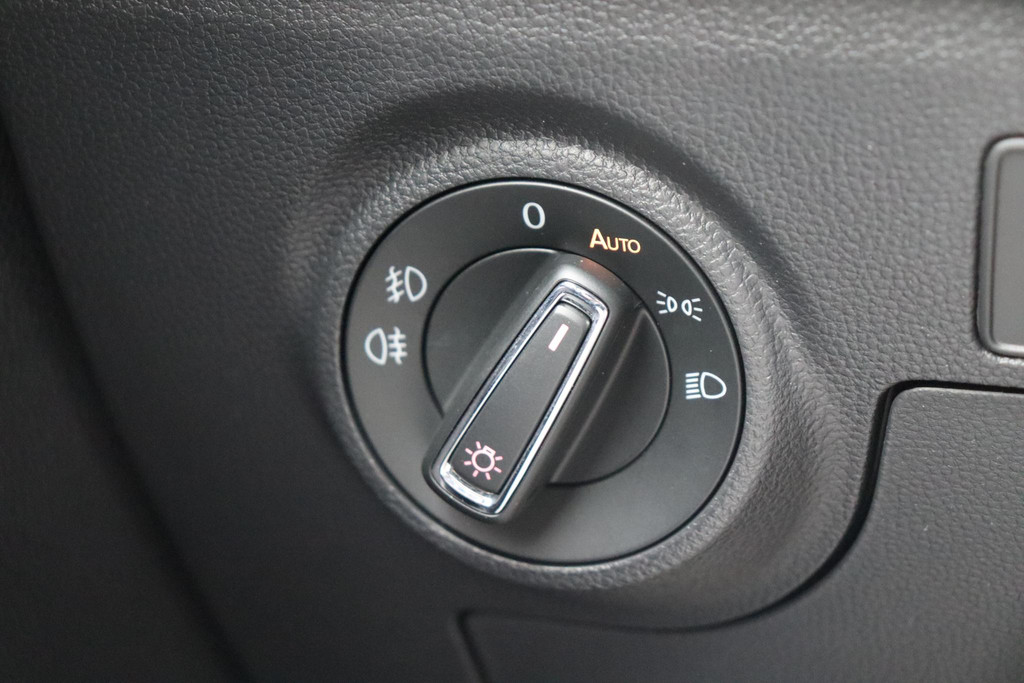 Seat Arona (J060LG) met abonnement