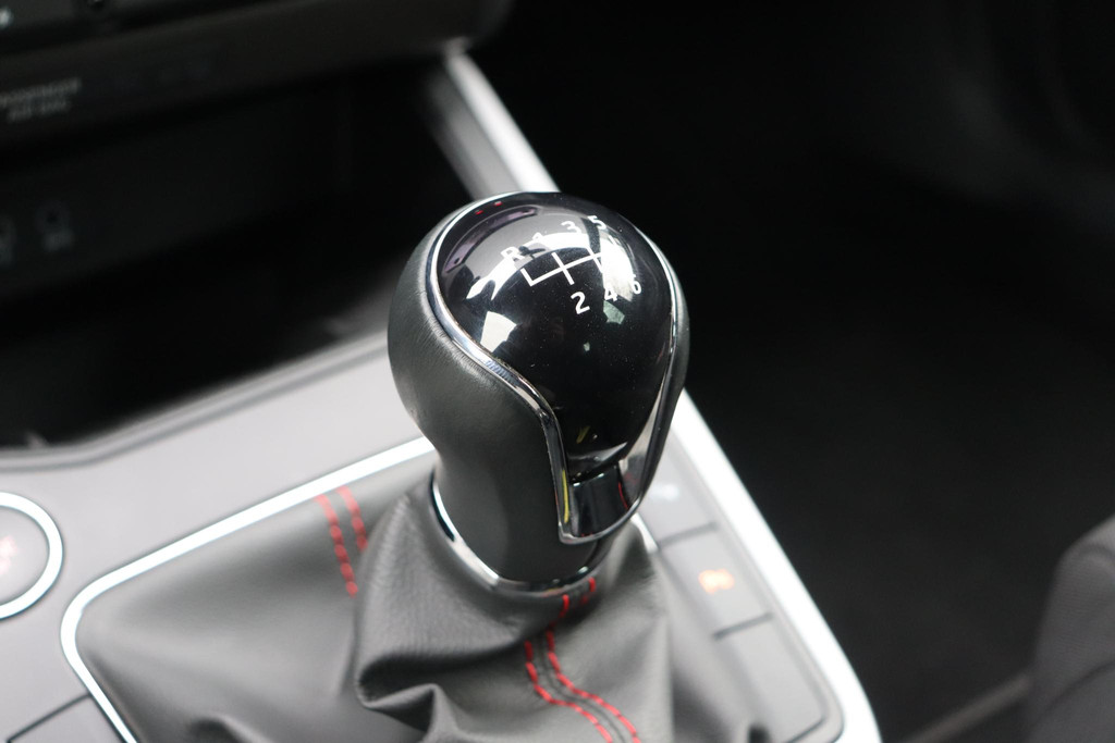 Seat Arona (J060LG) met abonnement