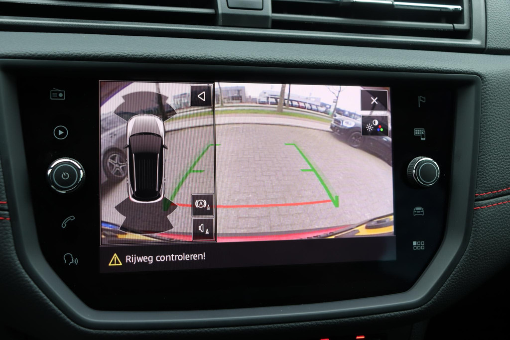 Seat Arona (J060LG) met abonnement