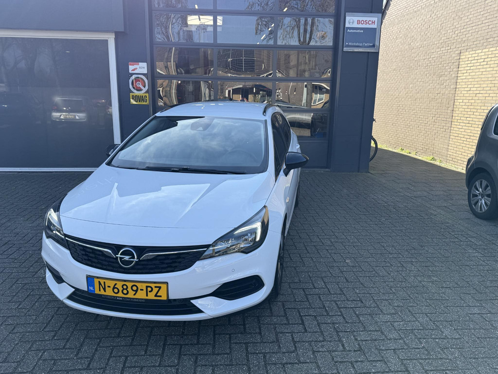 Opel Astra afbeelding 1