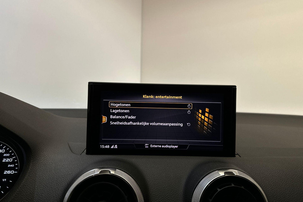 Audi Q2 (K701RV) met abonnement