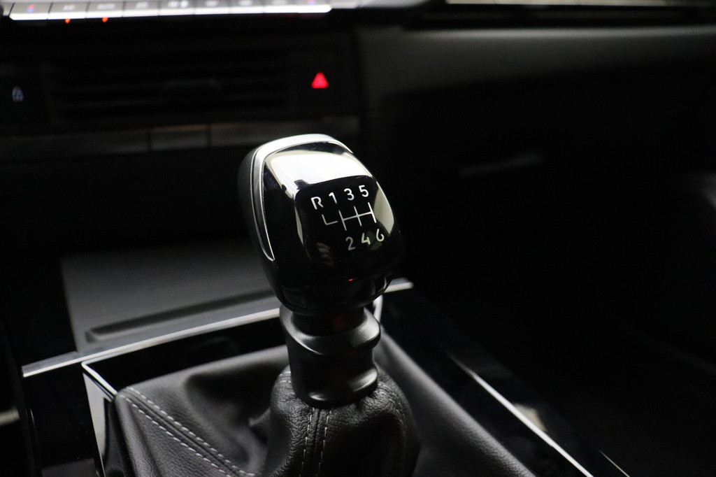 Opel Astra (X494ST) met abonnement