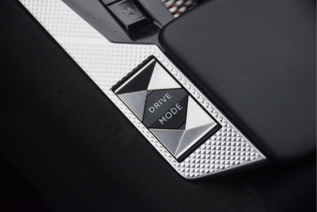 DS DS 4 (HFR42H) met abonnement