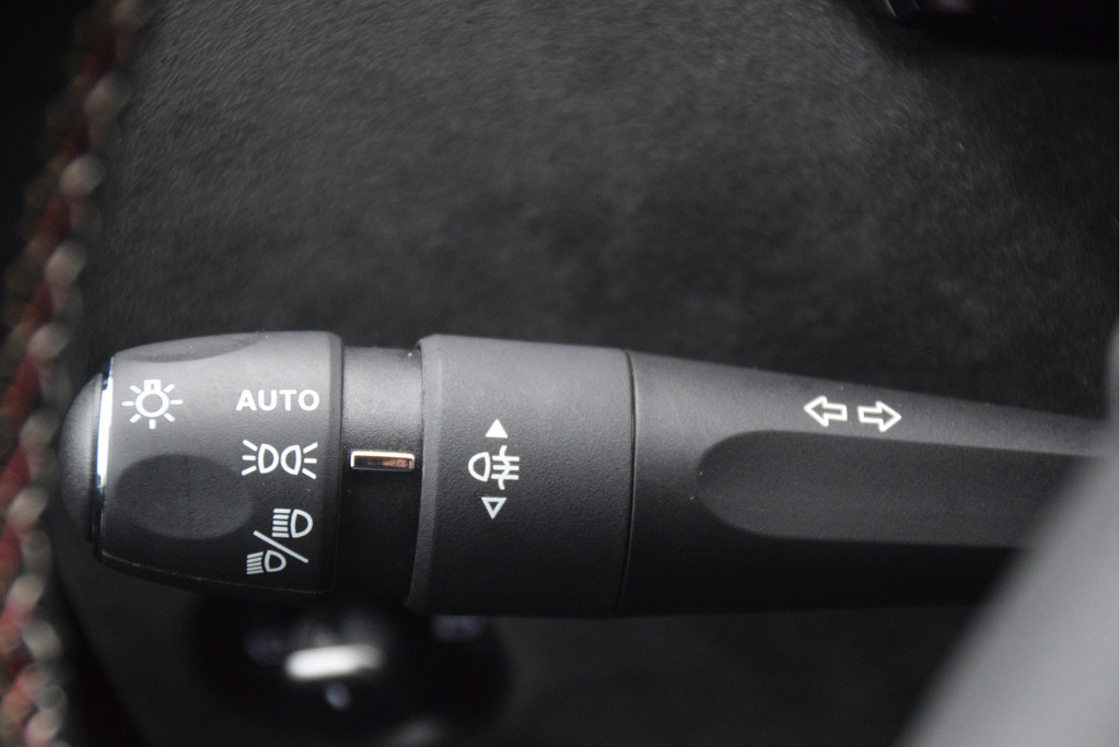 DS DS 4 (HFR42H) met abonnement