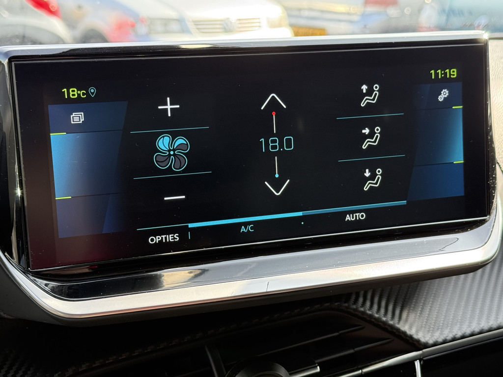 Peugeot e-2008 (P769KL) met abonnement