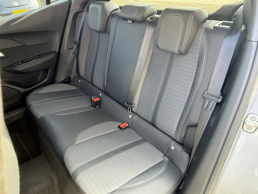 Peugeot e-2008 (P769KL) met abonnement