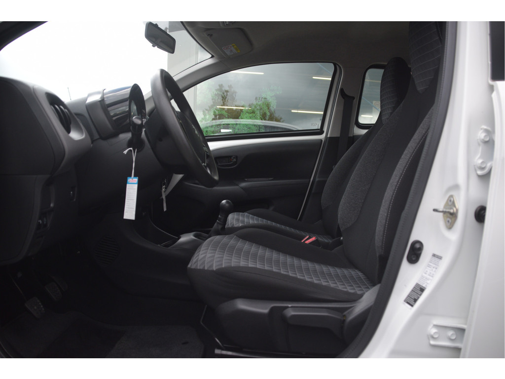 Peugeot 108 (K795JR) met abonnement