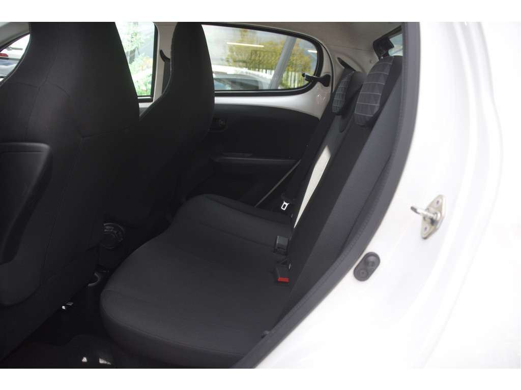 Peugeot 108 (K795JR) met abonnement
