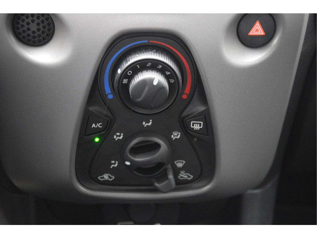 Peugeot 108 (K795JR) met abonnement