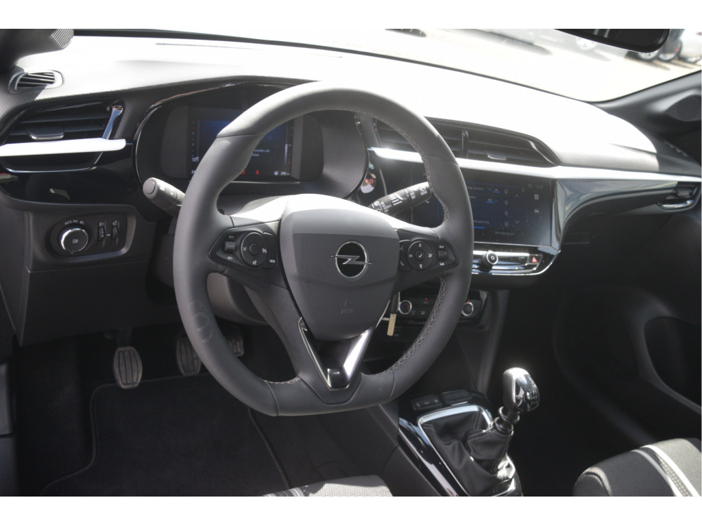 Opel Corsa (KDT33T) met abonnement