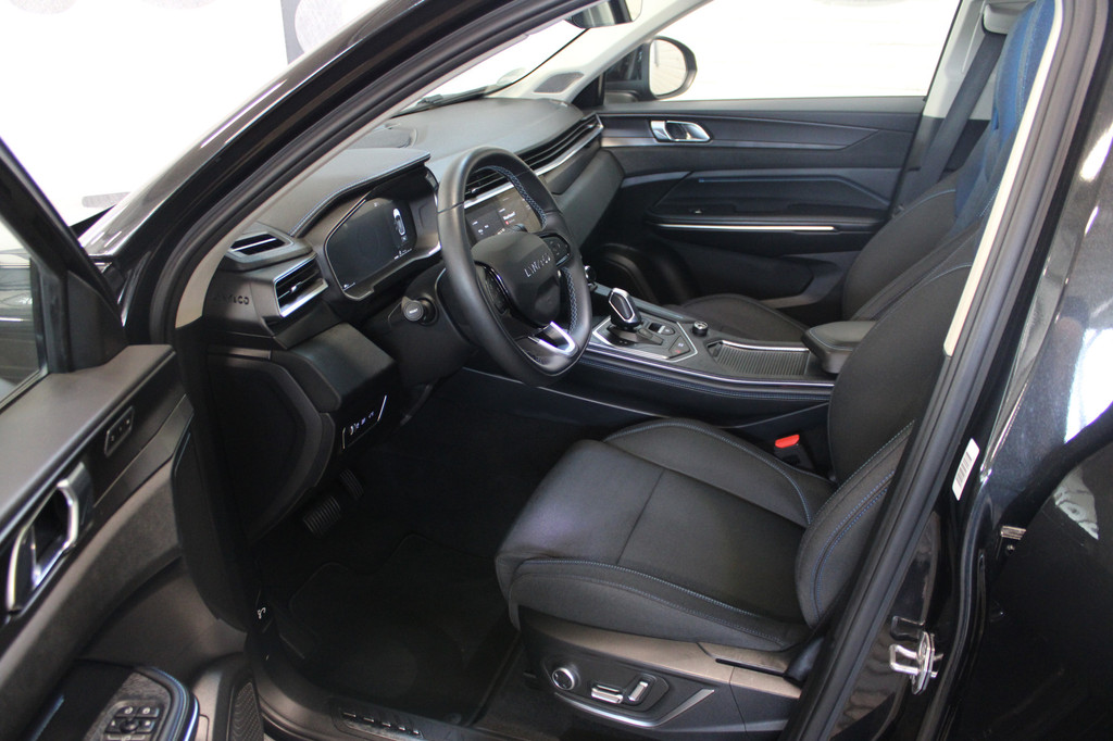 Lynk & Co 01 (S917NB) met abonnement