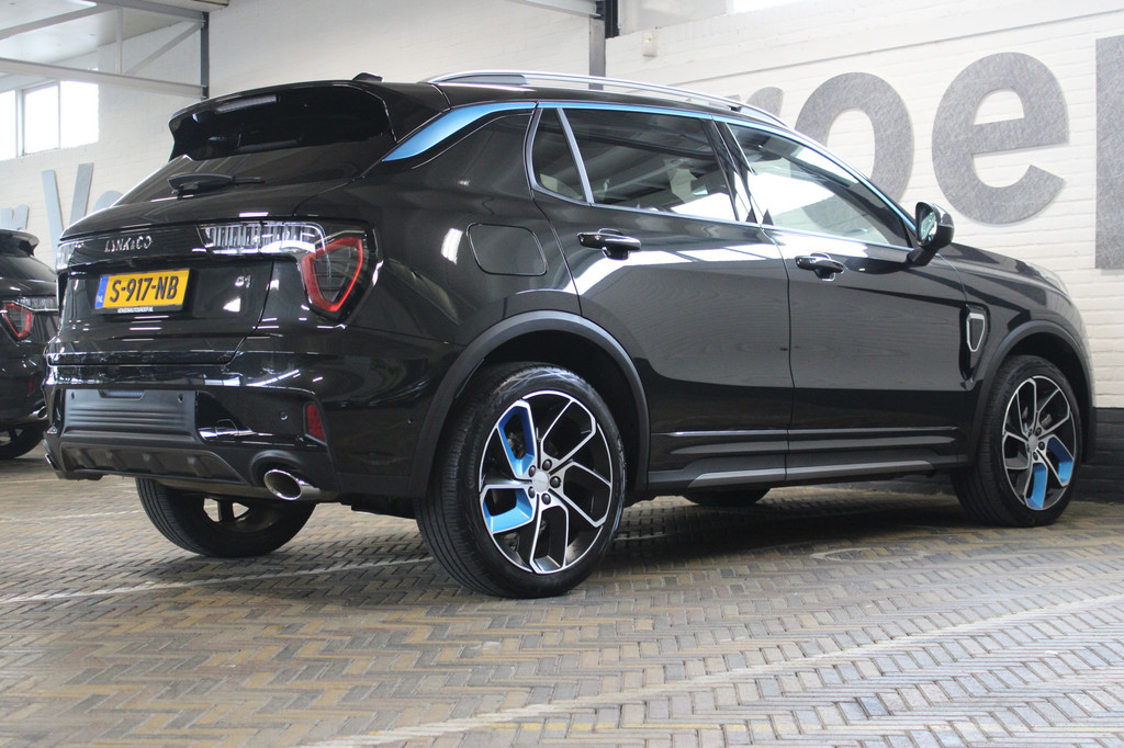 Lynk & Co 01 (S917NB) met abonnement