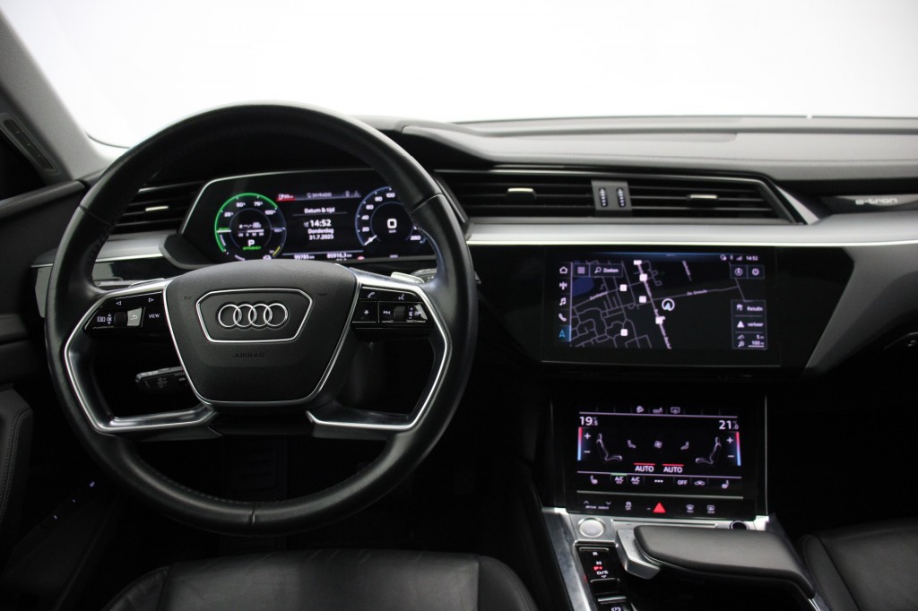 Audi e-tron (H730BH) met abonnement