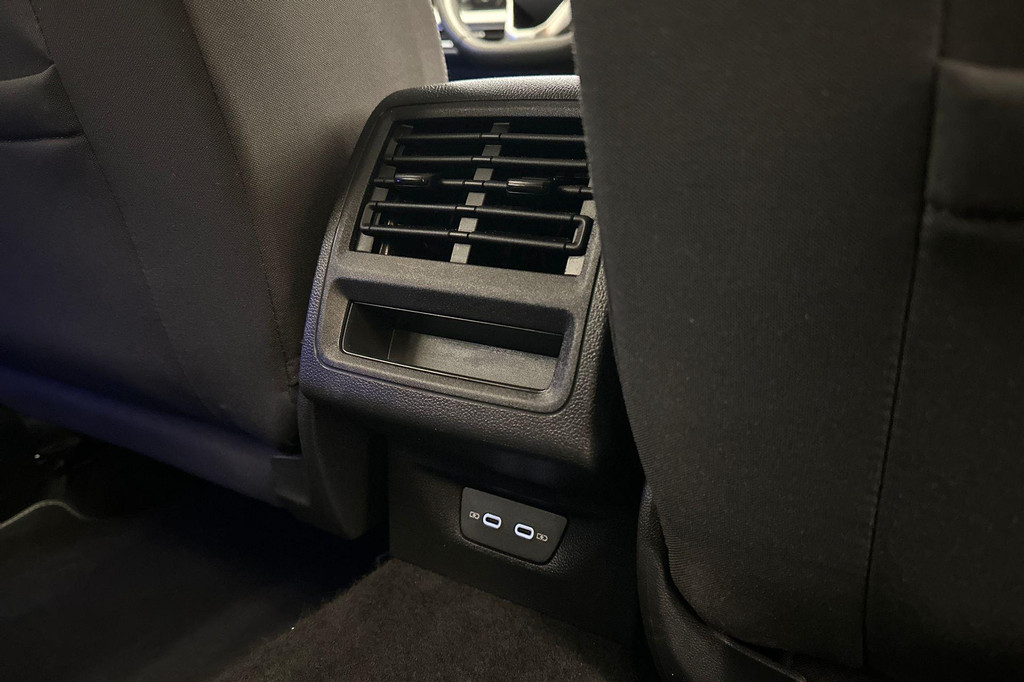 Volkswagen GOLF Variant (R041ZG) met abonnement