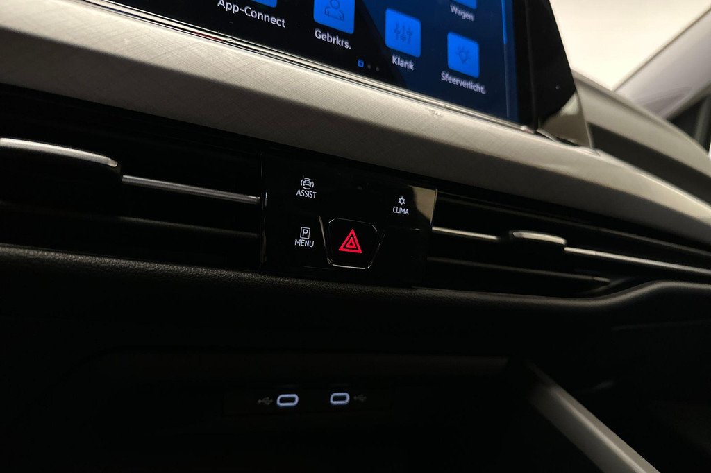 Volkswagen GOLF Variant (R041ZG) met abonnement