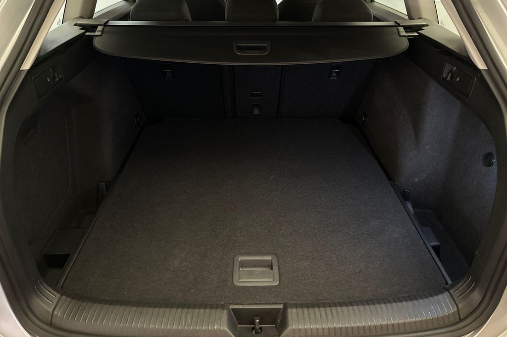 Volkswagen GOLF Variant (R041ZG) met abonnement