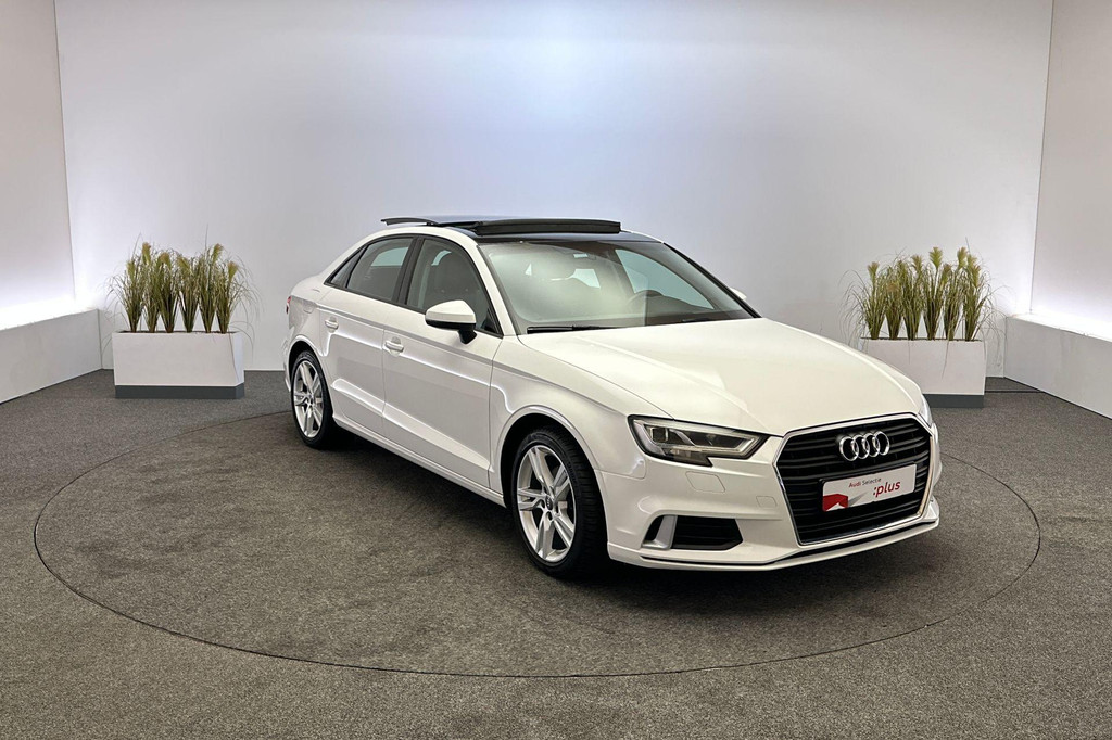 Audi A3 (G146NH) met abonnement