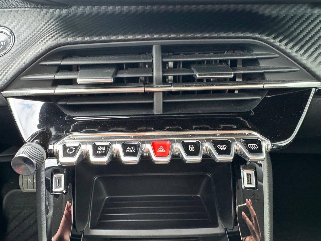 Peugeot e-208 (P411ZD) met abonnement