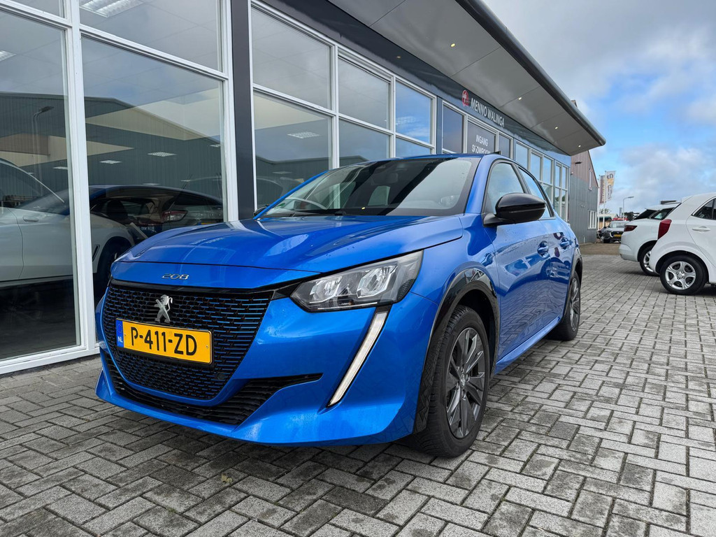 Peugeot e-208 (P411ZD) met abonnement
