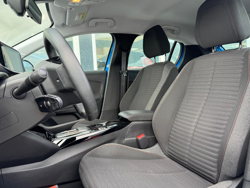 Peugeot e-208 (P411ZD) met abonnement