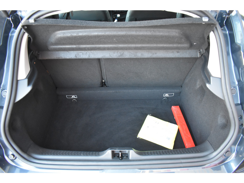 Renault Clio (PS737J) met abonnement