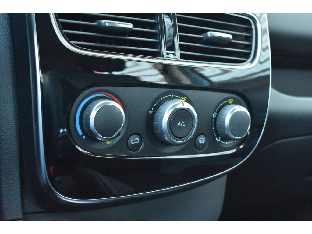 Renault Clio (PS737J) met abonnement