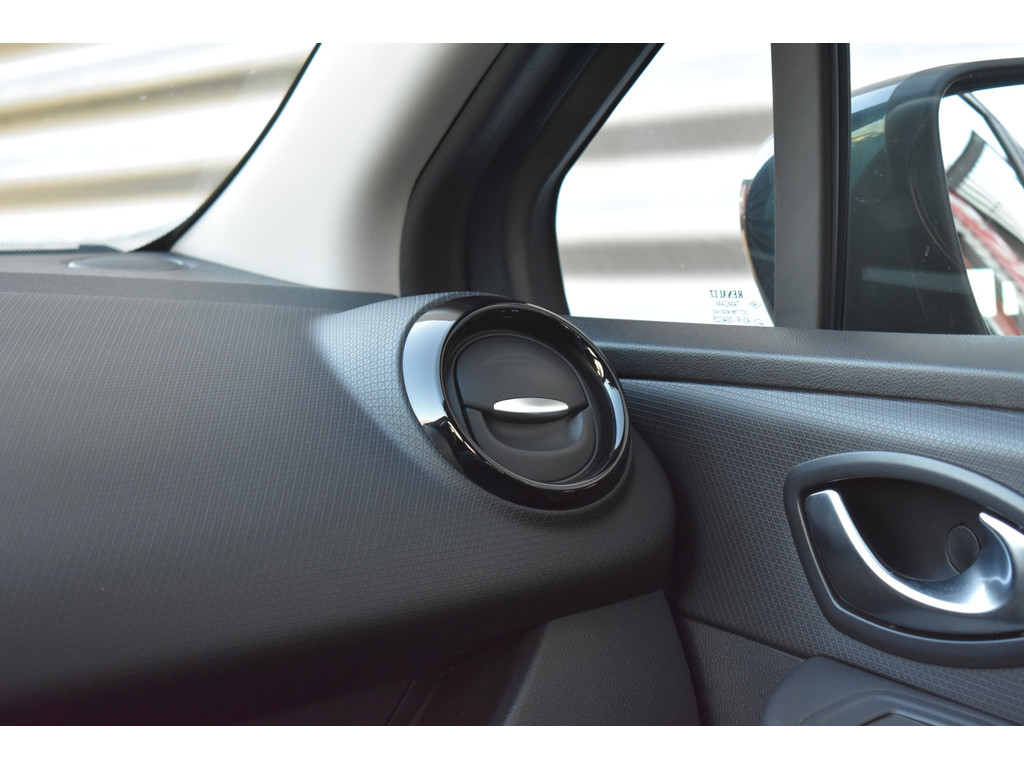 Renault Clio (PS737J) met abonnement