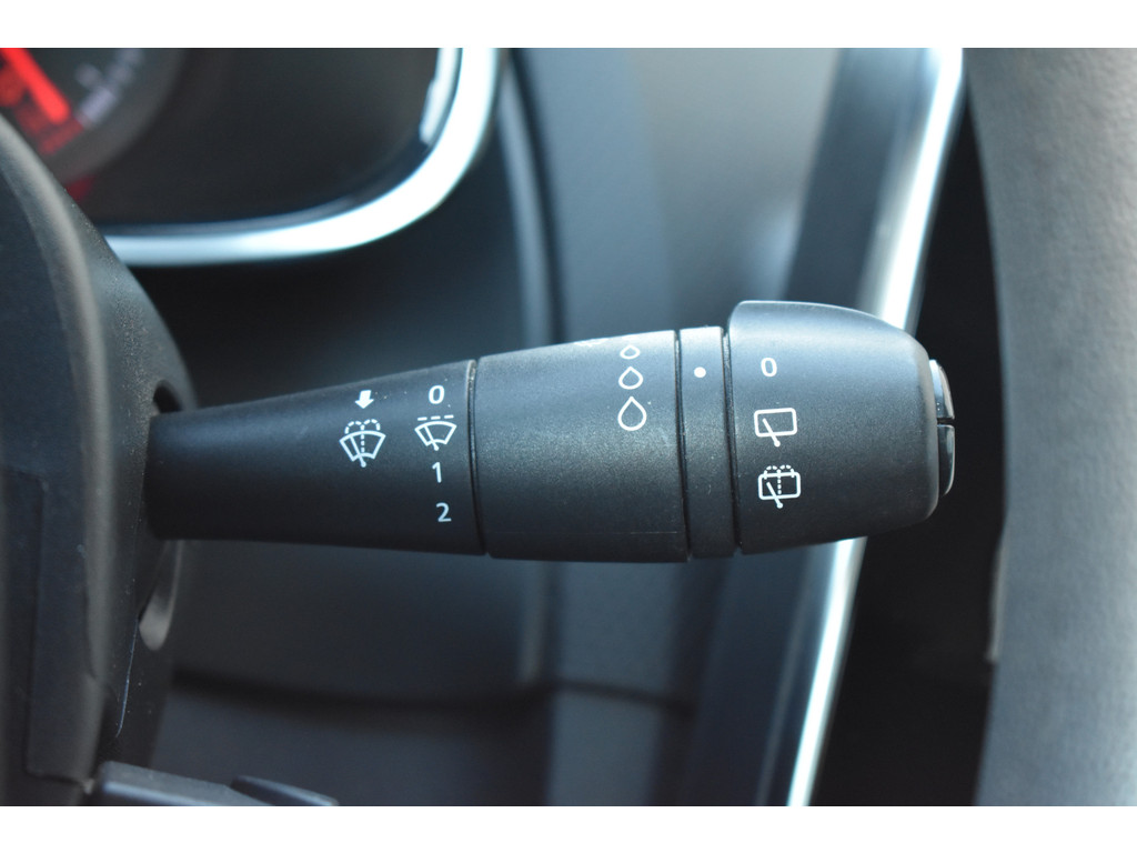 Renault Clio (PS737J) met abonnement