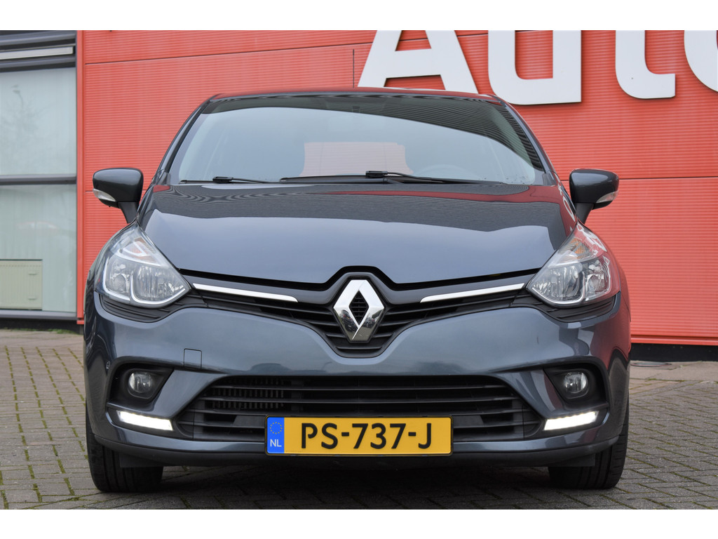 Renault Clio (PS737J) met abonnement