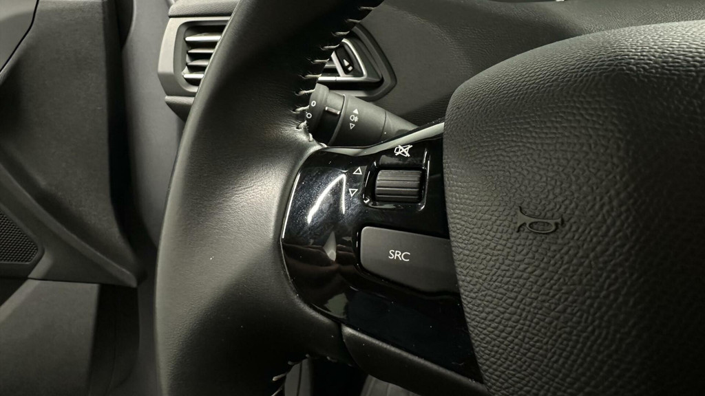 Peugeot 308 (H229BP) met abonnement