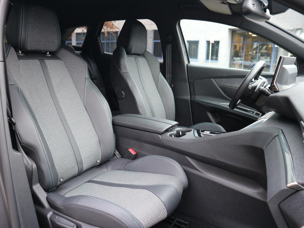 Peugeot 3008 (HKR50S) met abonnement