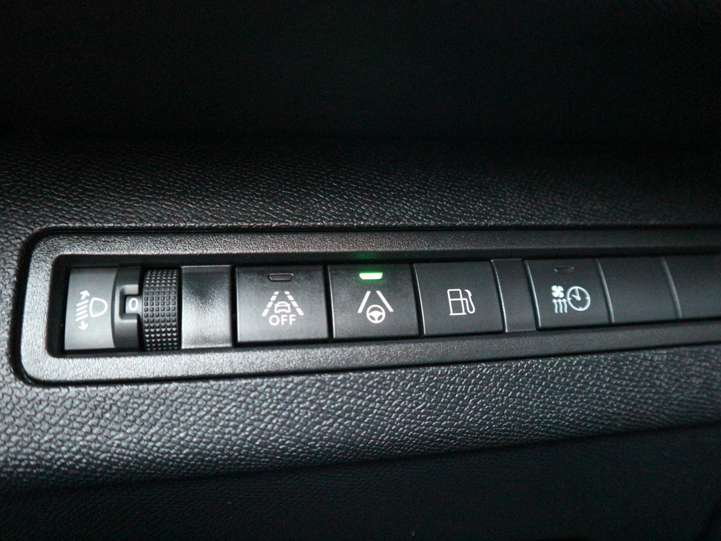 Peugeot 3008 (HKR50S) met abonnement