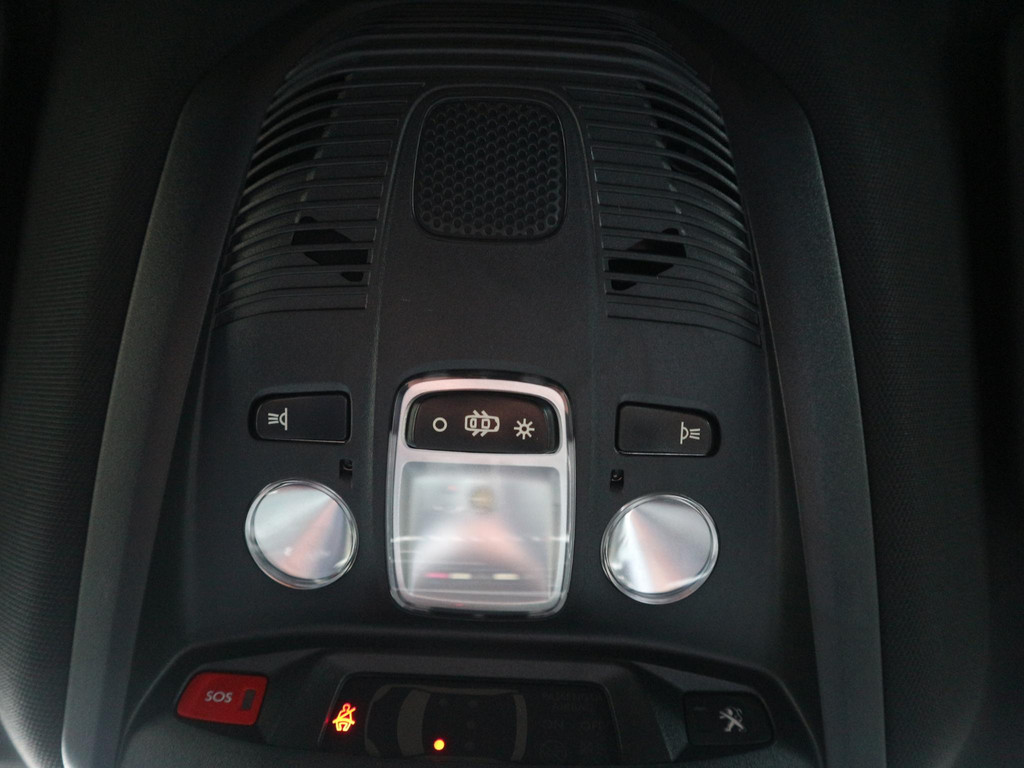 Peugeot 3008 (HKR50S) met abonnement