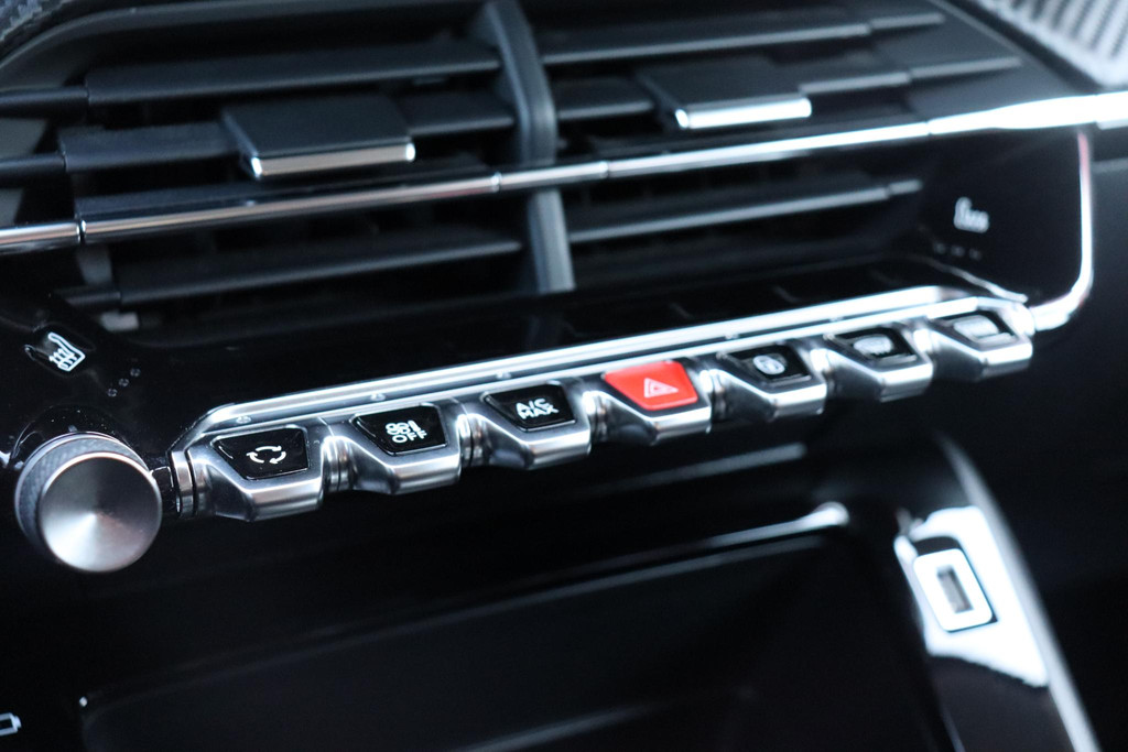 Peugeot e-208 (HKP28D) met abonnement