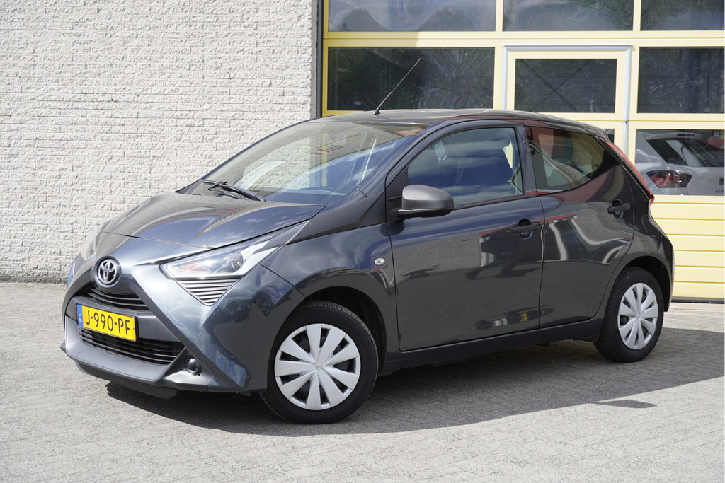Toyota Aygo (J990PF) met abonnement