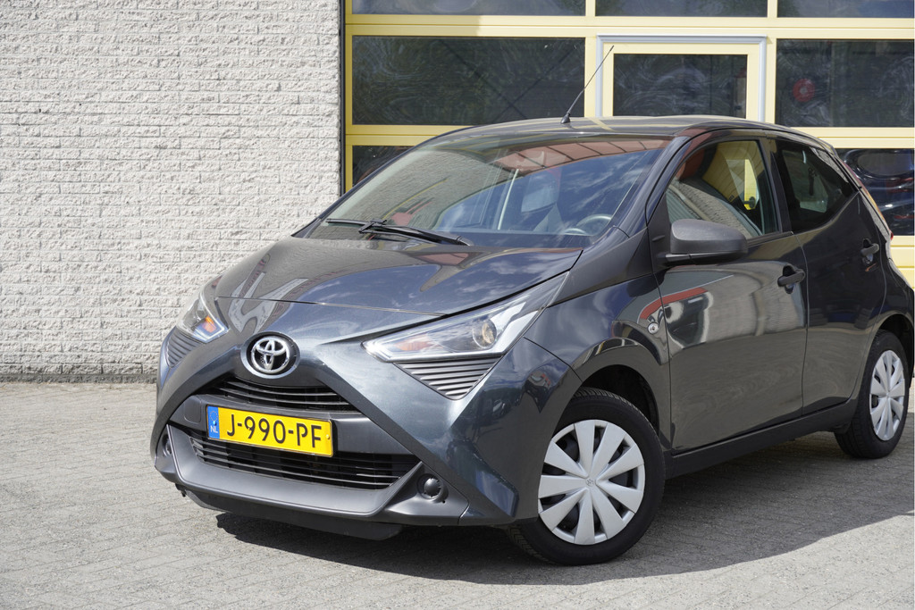 Toyota Aygo (J990PF) met abonnement
