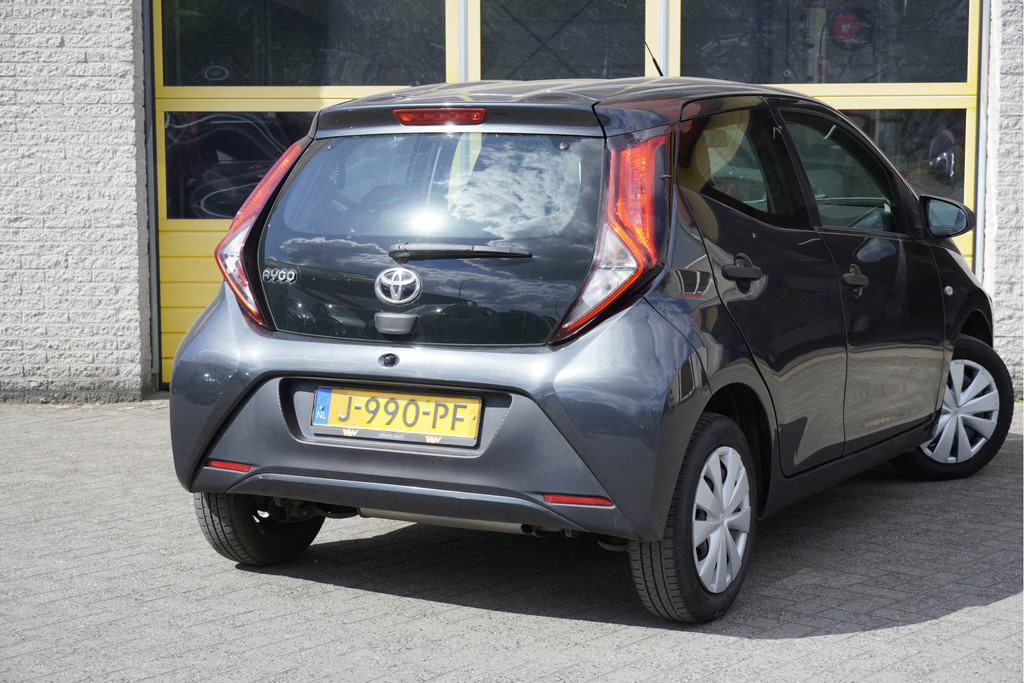 Toyota Aygo (J990PF) met abonnement