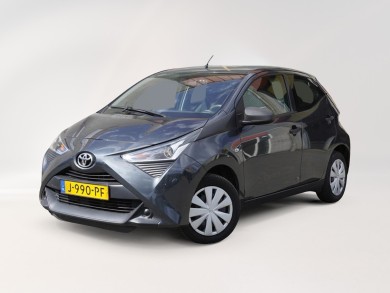 Toyota Aygo (J990PF) met auto abonnement