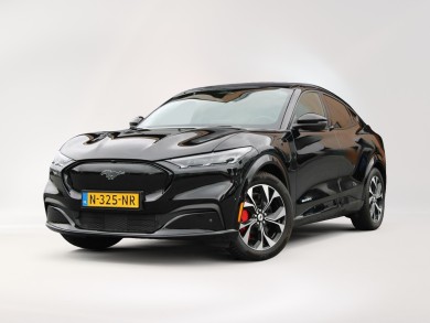 Ford Mustang Mach-E (N325NR) met auto abonnement