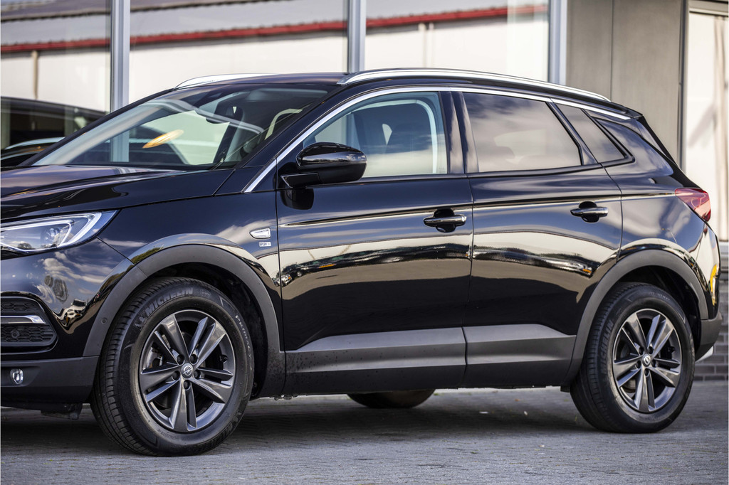 Opel Grandland X (HFN93D) met abonnement
