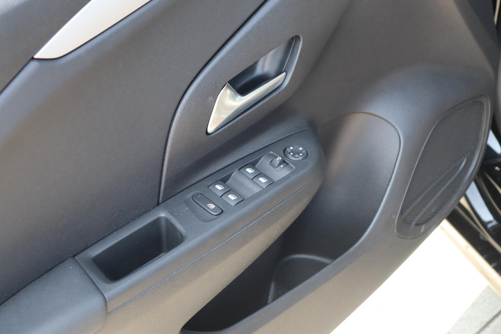 Opel Corsa (X066FV) met abonnement