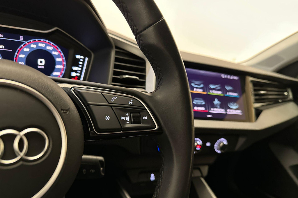 Audi A1 (T110RD) met abonnement