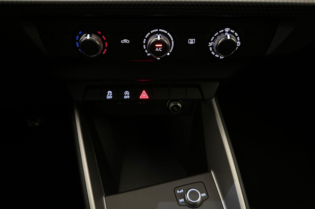 Audi A1 (T110RD) met abonnement