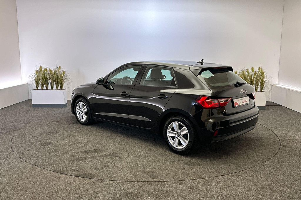 Audi A1 (T110RD) met abonnement