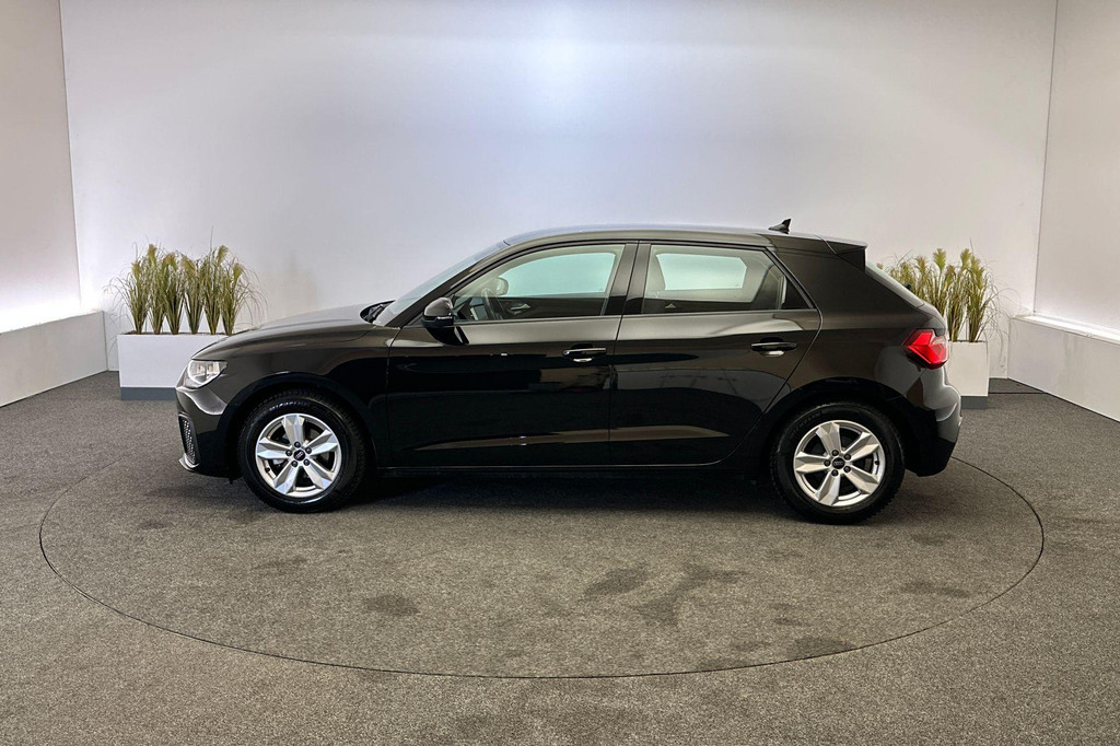 Audi A1 (T110RD) met abonnement