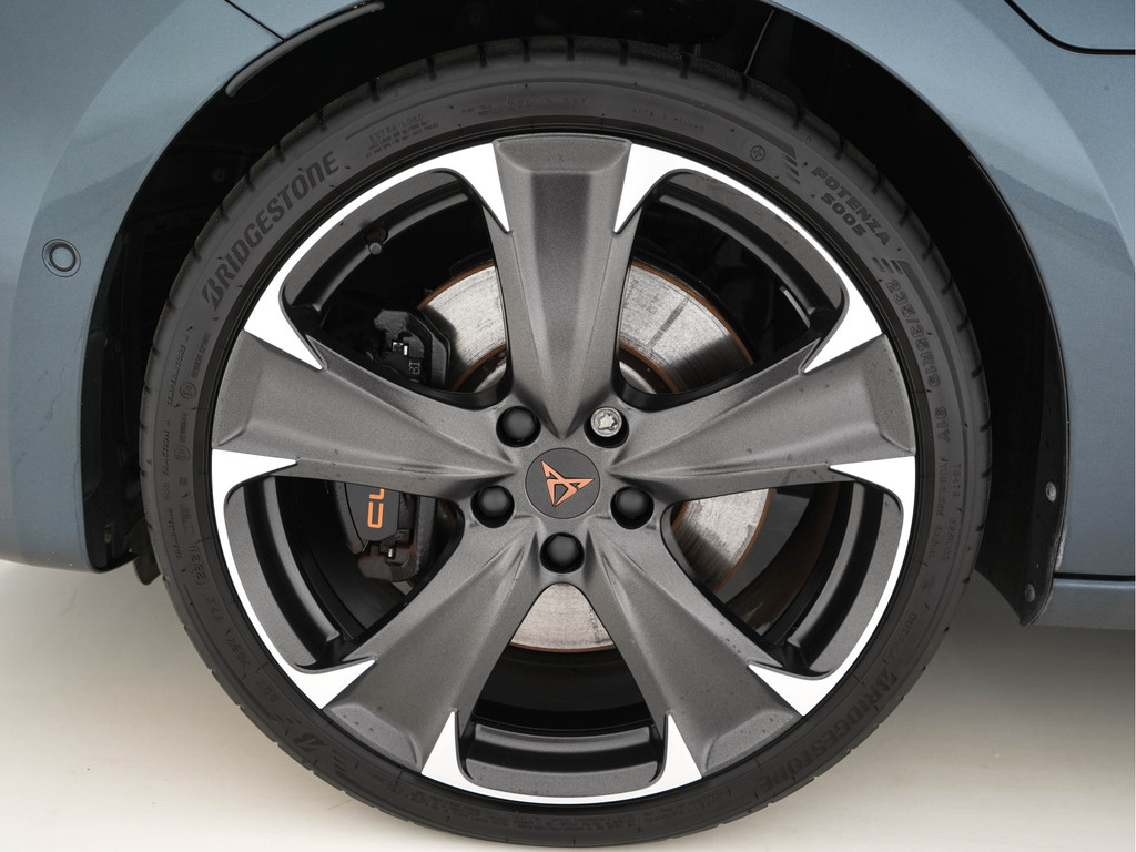 CUPRA Leon (GXZ79X) met abonnement