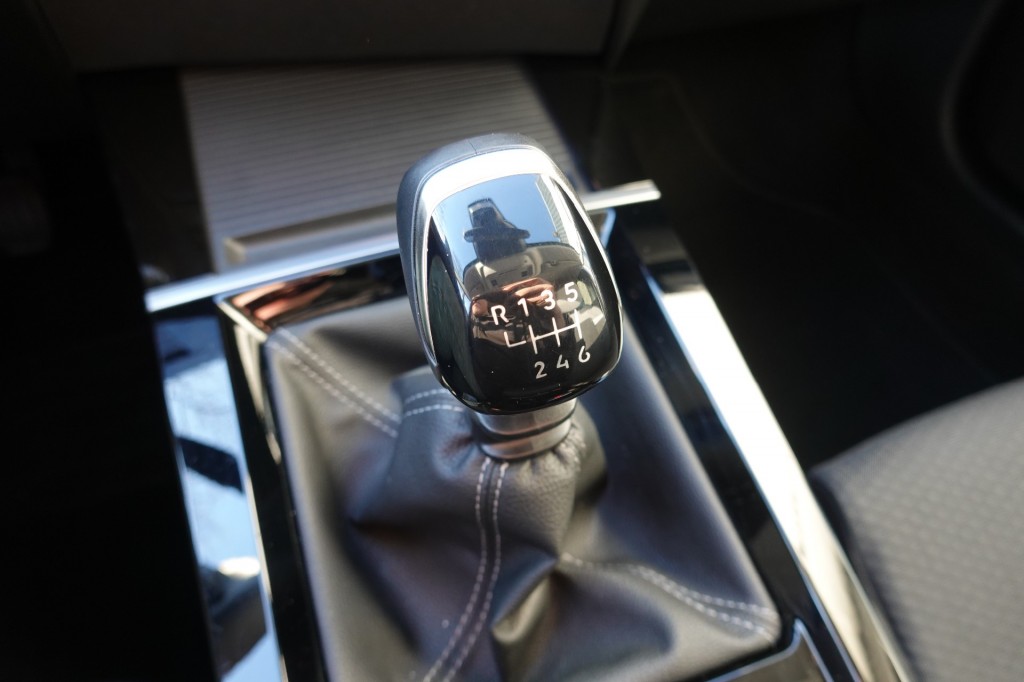 Opel Astra (HDV29X) met abonnement