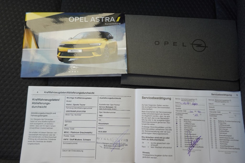 Opel Astra (HDV29X) met abonnement